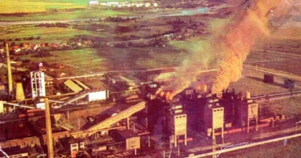 共産主義ルーマニアの産業が実際にどれほど利益を上げていたか。年間1,000億レイの損失と巨額の対外債務