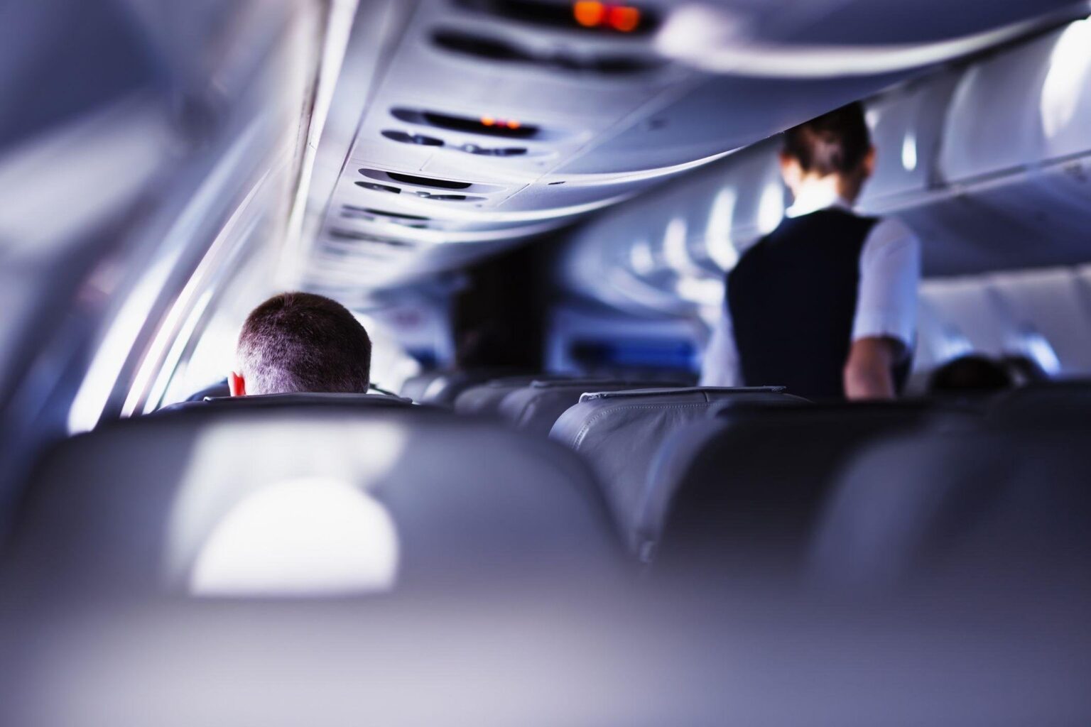 米航空会社のCA、機内で“お尻を振る動画”を投稿して即解雇に。たった15秒の映像で夢だった仕事を失った女性の末路とは