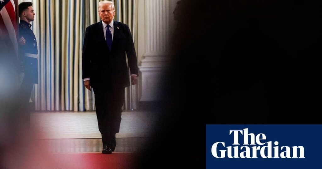 トランプは歴史的に低い支持率で用語を開始する、と世論調査