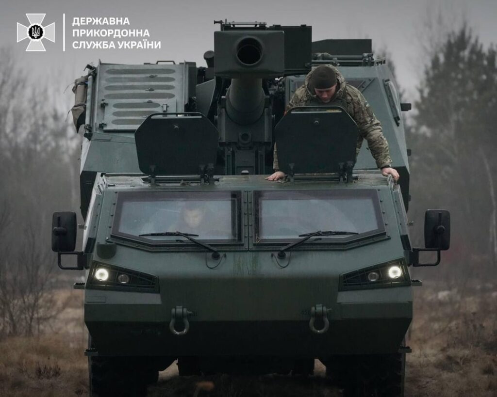 チェコ・ディタ（155mm）ウクライナ州国境警備隊（SBGS）からのセルフプロペルhow弾砲（SPH）。オランダからの資金で購入。