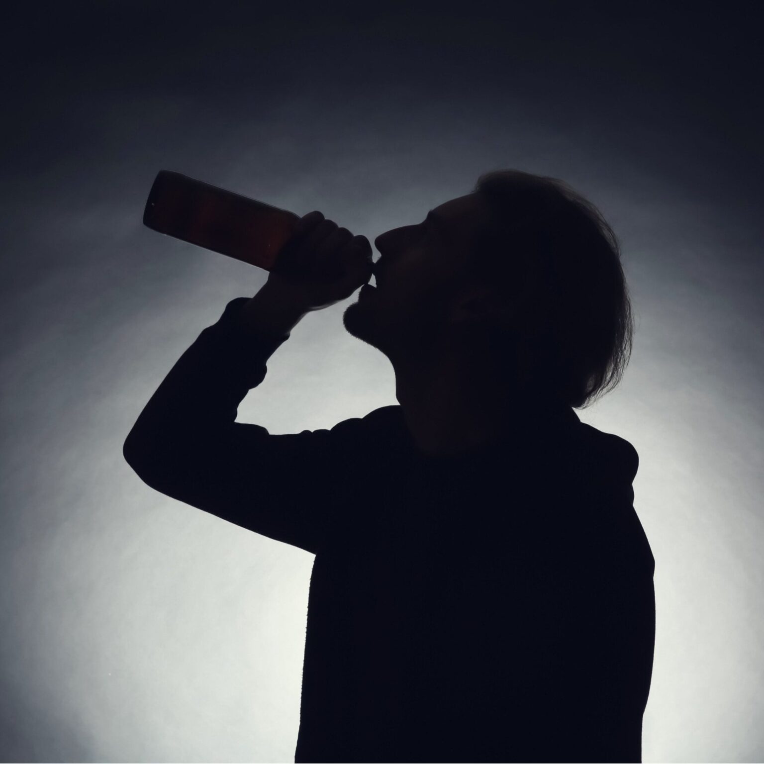「このまま飲み続けたら死ぬな」それでも更生施設に来る人の90%以上がストロング系缶チューハイを飲み続ける理由
