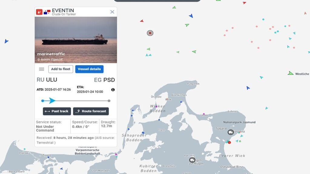 ロシアのタンカーがバルト海を漂流