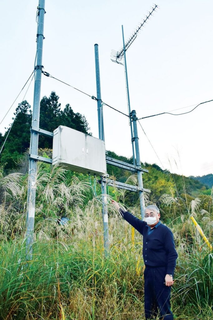 消えぬ地デジ難民（上） 自主運営の組合、大幅赤字に苦慮 移行から約14年、山間地などにはいまだに「地デジ難民」存在 「高齢者は地上波放送が日常の情報源であり、娯楽」