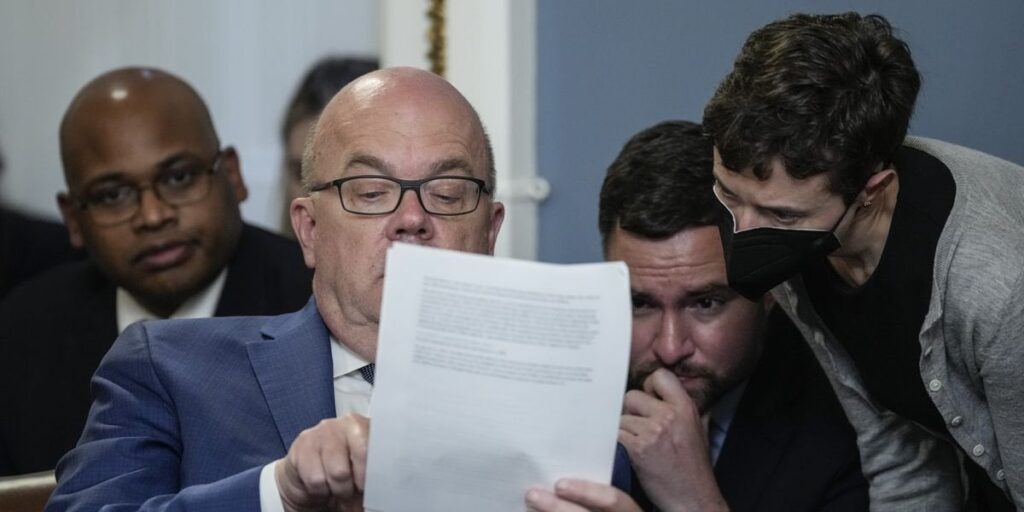 「アメリカ国民は、何が起こっても投票しなかった」と下院民主党が警告ジム・マクガバン下院議員は、下院共和党の規則パッケージは「今後2年間の議題へのこれまでで最も明確な窓」を提供すると述べた。