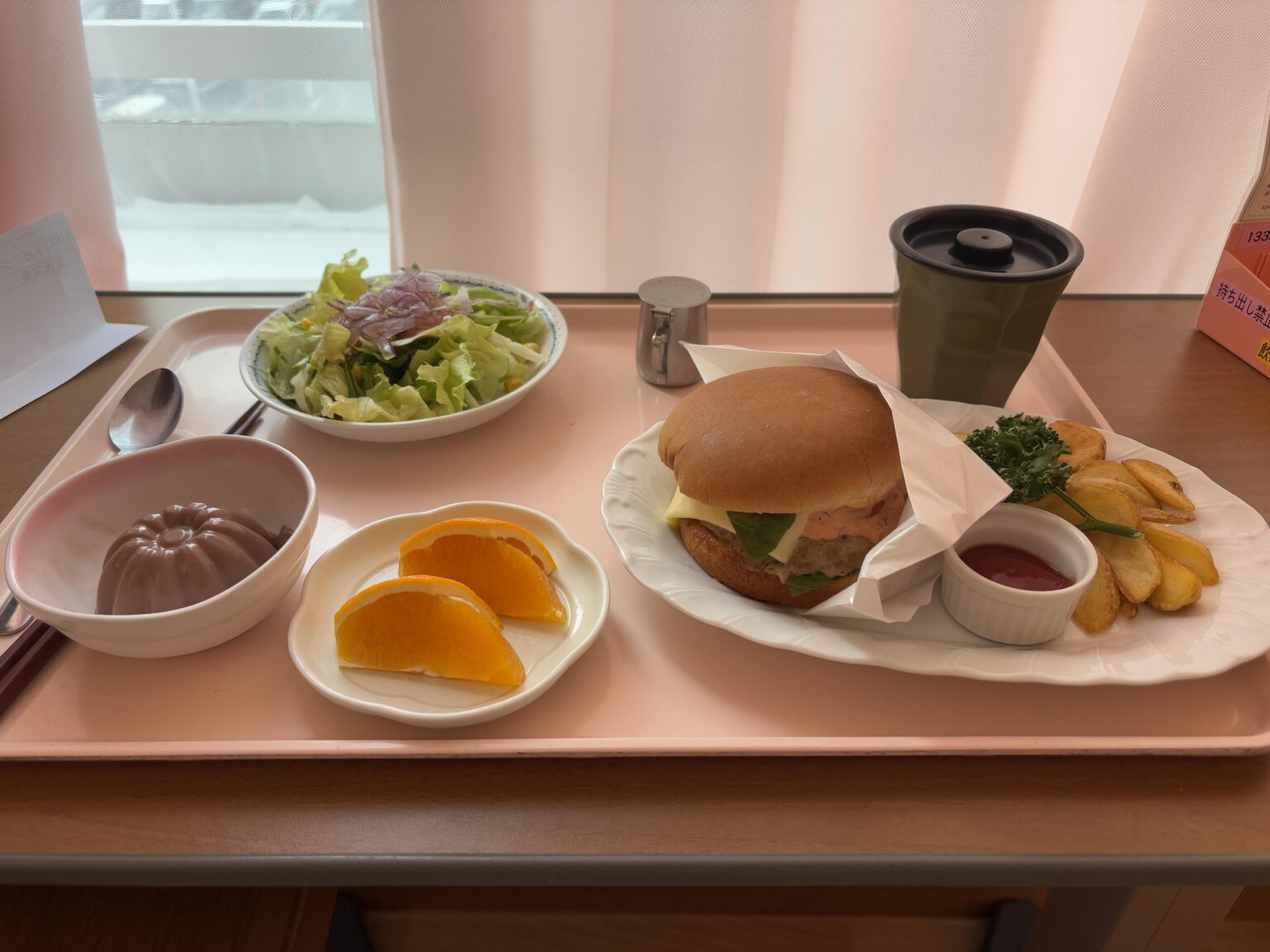 日本の病院の昼食