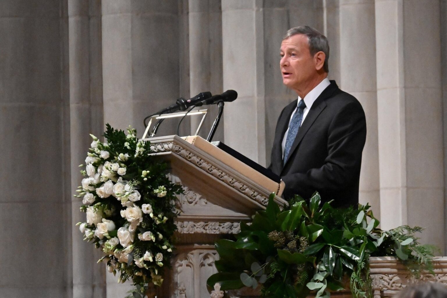 いいえ、ジョン・ロバーツ、あなたは公民権運動の英雄ではありません