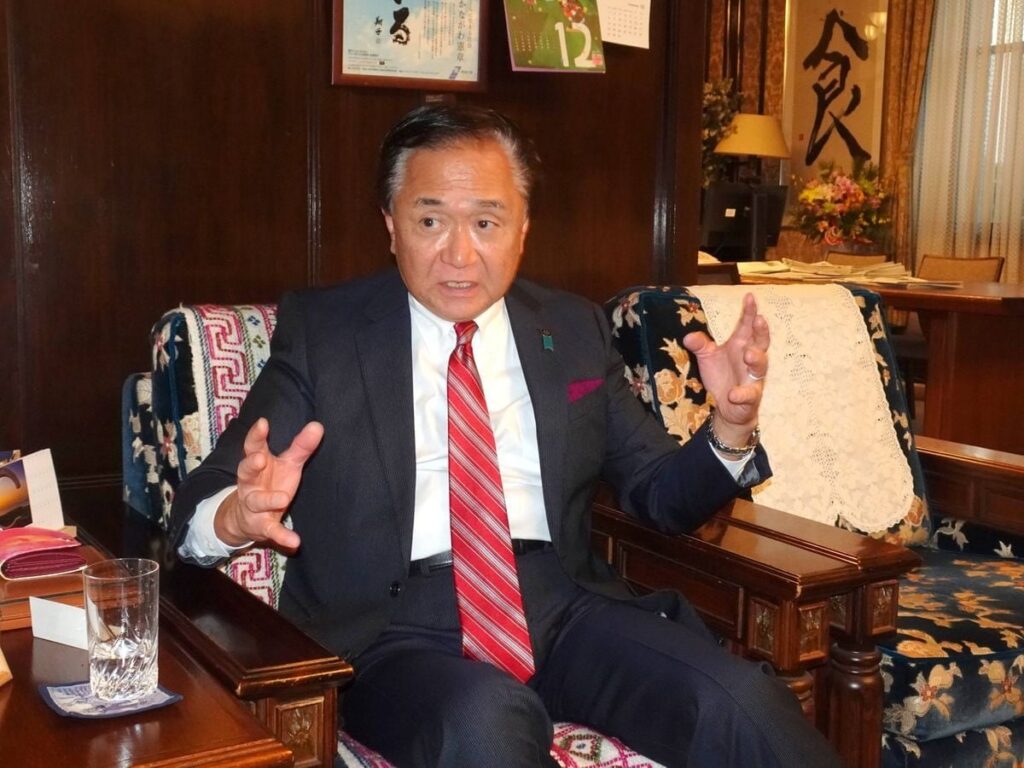 神奈川・黒岩知事　新春インタビュー