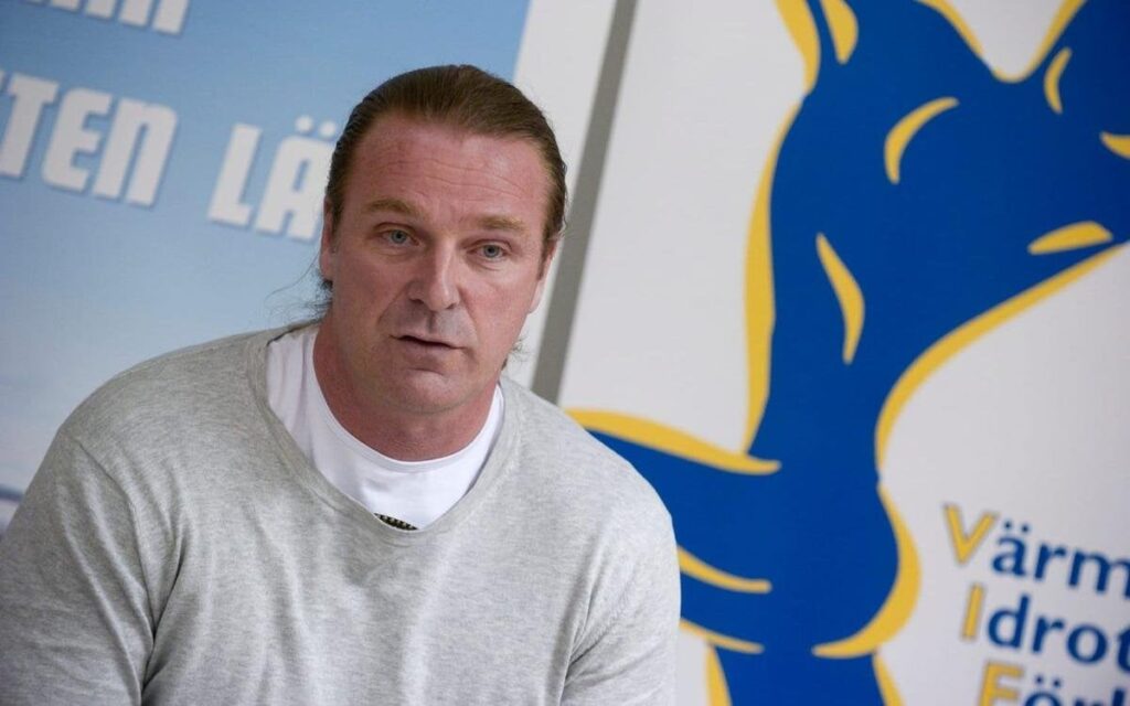 パトリック・シェーバーグ氏がダンペン会長を辞任