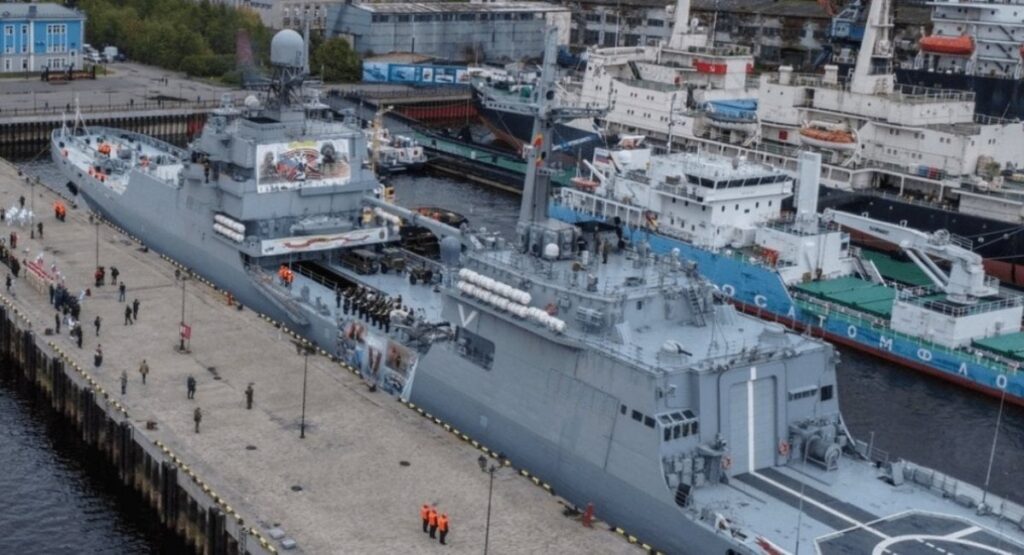 タルトゥース沖のロシア船、技術的故障と入港拒否に直面：シリア沖にはスパルタ貨物船、イワン・グレンとアレクサンダー・オトラコフスキーの大型揚陸艦が停泊している。 AOは淡水化システムの故障に見舞われ、2番目と3番目の燃料タンクが漏れていると伝えられている