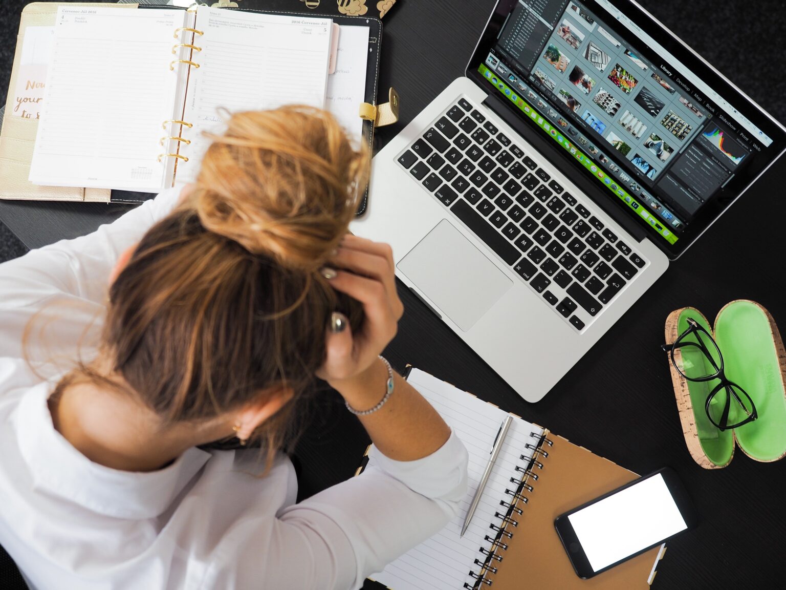 人口増加の時限爆弾: 若者はより長時間、より長い年月、より多くのプレッシャーの下で働くことになる
