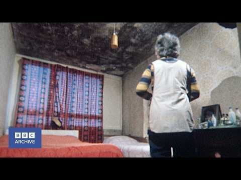 1980年：老朽化したディビスフラットに住んでいます