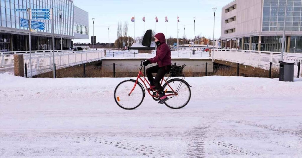 自転車や徒歩で通勤する人は病気の電話が少ないことがTHLの調査で判明 |イールニュース