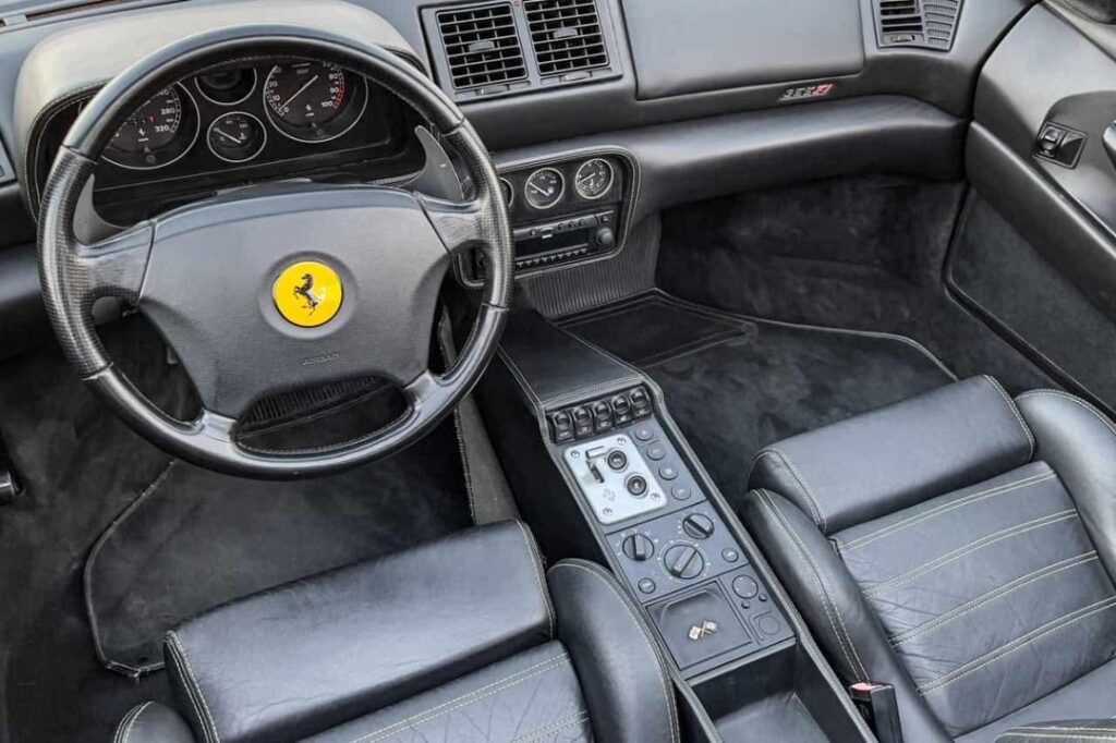 フェラーリ F355