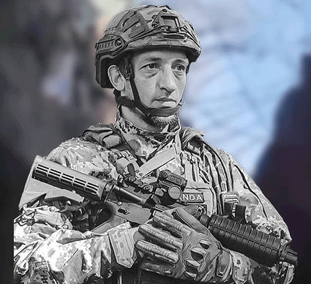 ナイフによる白兵戦で死亡した上級兵士ドミトロ・マスロフスキーに死後、ウクライナ英雄の称号が授与された。