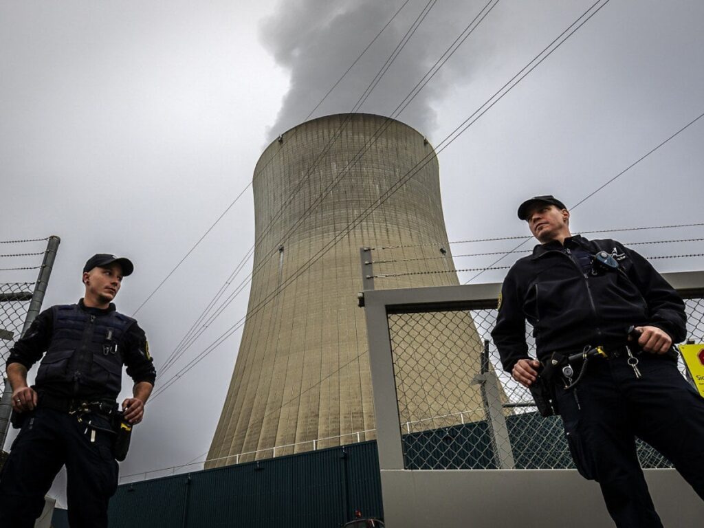 スイス、原発新設を解禁へ 政府対案まとまる