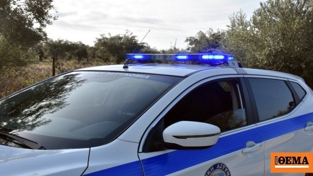 メソロンギ：ローマが家庭内暴力事件でパトカーを止めた