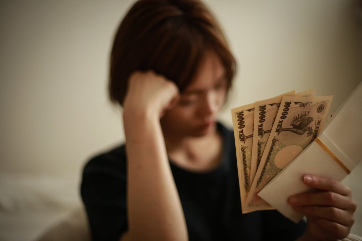 「31歳、年収300万のOLです。年収1000万以上の安定した男性と結婚したいのですが、いいご縁に恵まれません…」とまるでファイナンシャルフィールドのクソ質問みたいなある女性の悩みに銀座のゴッドハンド・渡辺佳子先生が回答