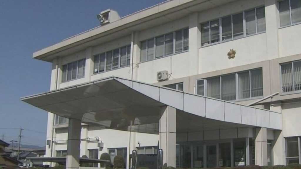 大麻草所持の疑いでプロボクサーの男を逮捕 「違法薬物と思われる拾得物がある」と通報