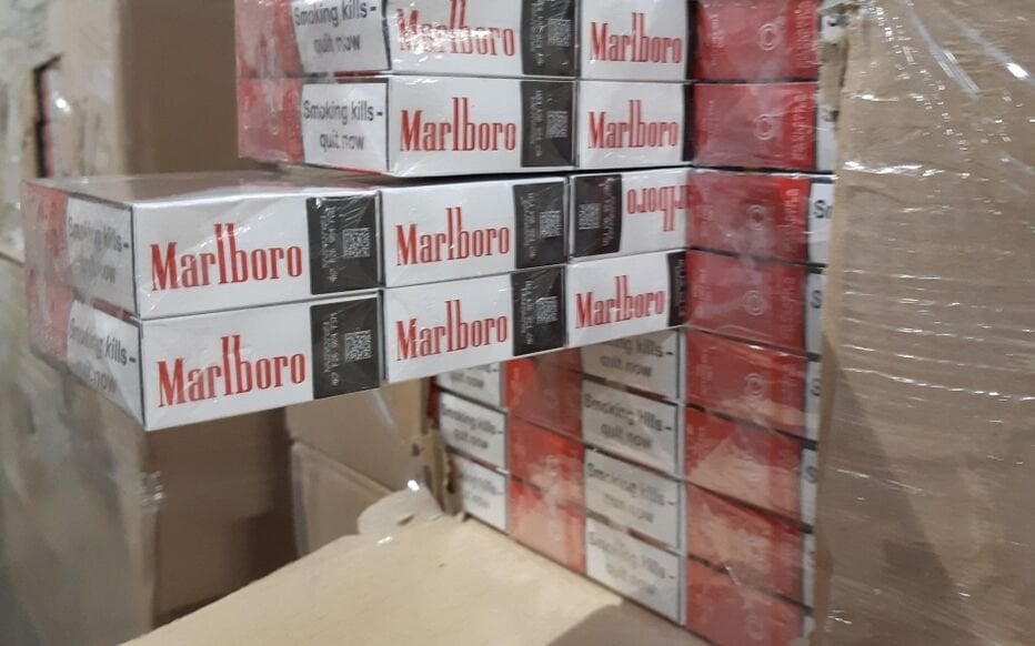 明日からフランスでマルボロのパッケージが13ユーロになり密輸が急増する恐れ