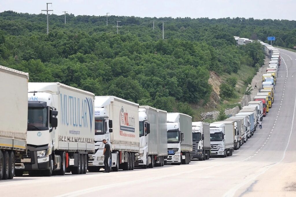 トルコはブルガリア国境の遅延を緩和するため、ルーマニアのコンスタンツァを経由する航路を計画