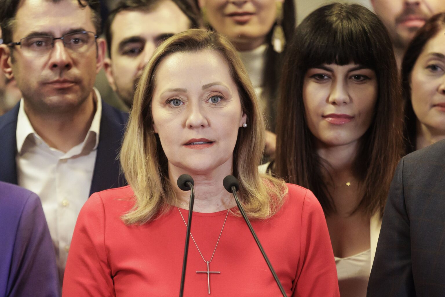 エレナ・ラスコーニ：「CCRは私を含め誰でも大統領選挙から排除することができる。」ニクショー・ダンとの話し合いについて彼は何と言っていますか