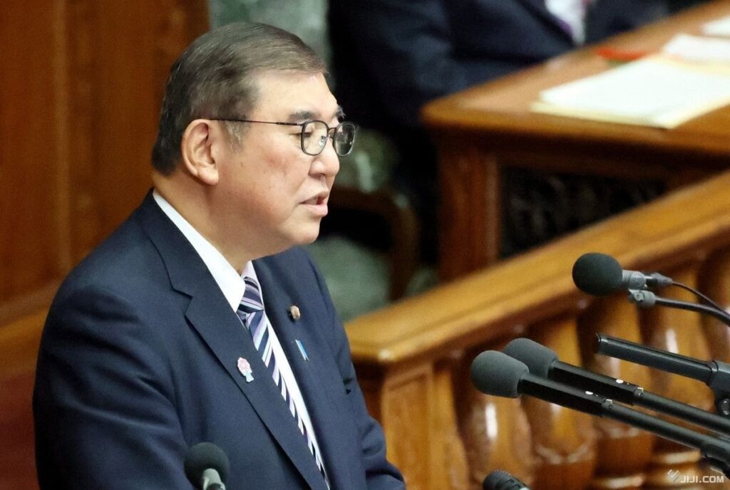 石破首相、夫婦別姓で発言後退 通称使用拡大、保守派に配慮