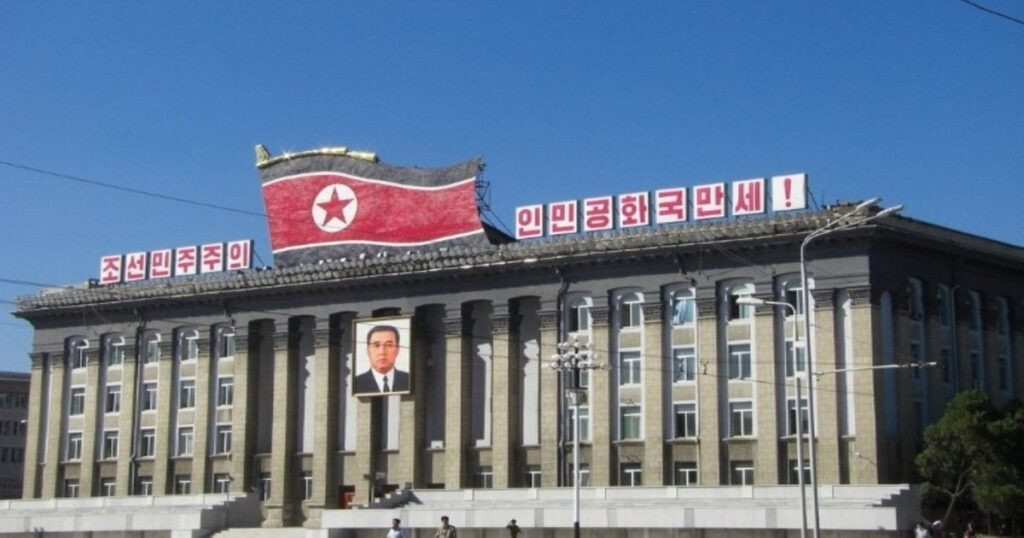 金正恩氏が1つの都市の国境を再開したため、ギリシャ人は再び北朝鮮を訪問できる