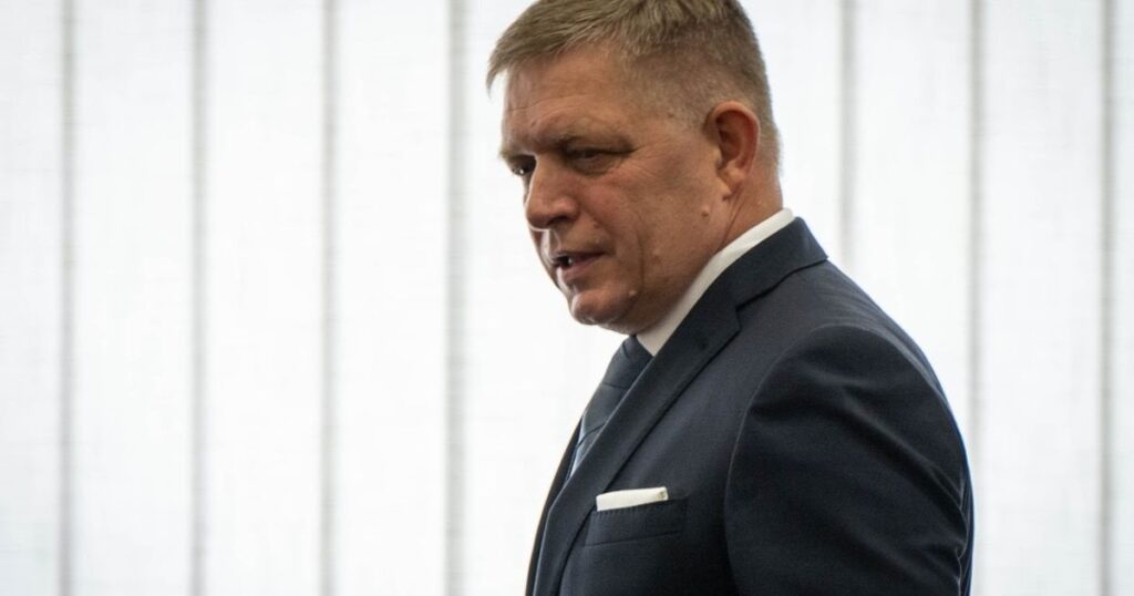 スロバキアの親ロシア志向に関する最も適切な貢献 スロバキアの親ロシア志向に関する最も適切な貢献
