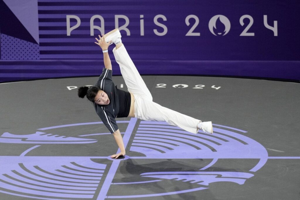 五輪パリ大会：ブレイキンの舞台裏に渦巻く打算