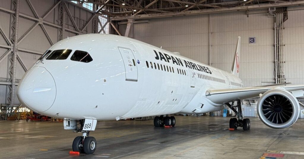 JAL、飛行機を“サメ肌”にして空気抵抗軽減 世界で初めて国際線に導入へ 1月中旬から