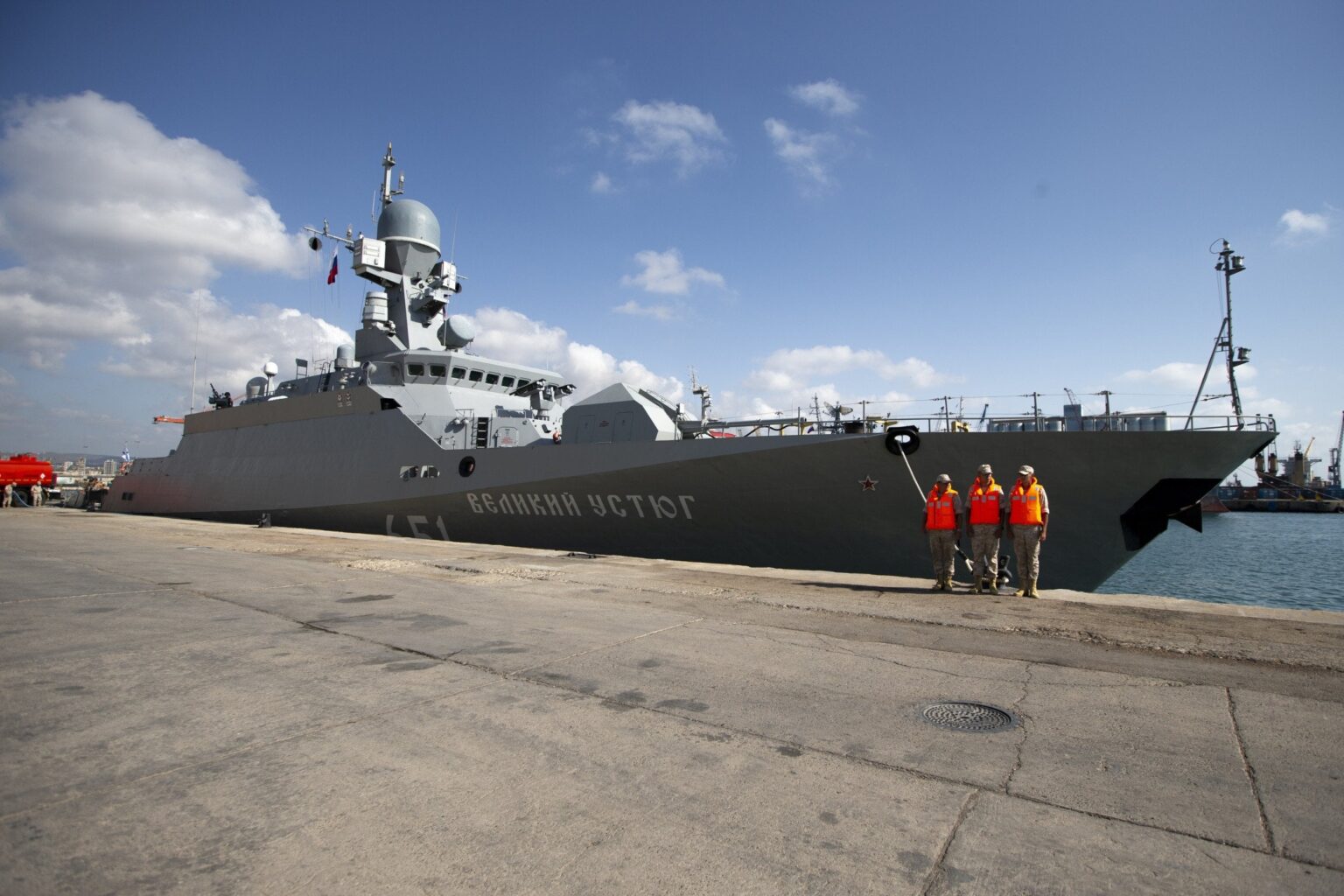 シリア合意、地中海のプーチン艦隊に打撃