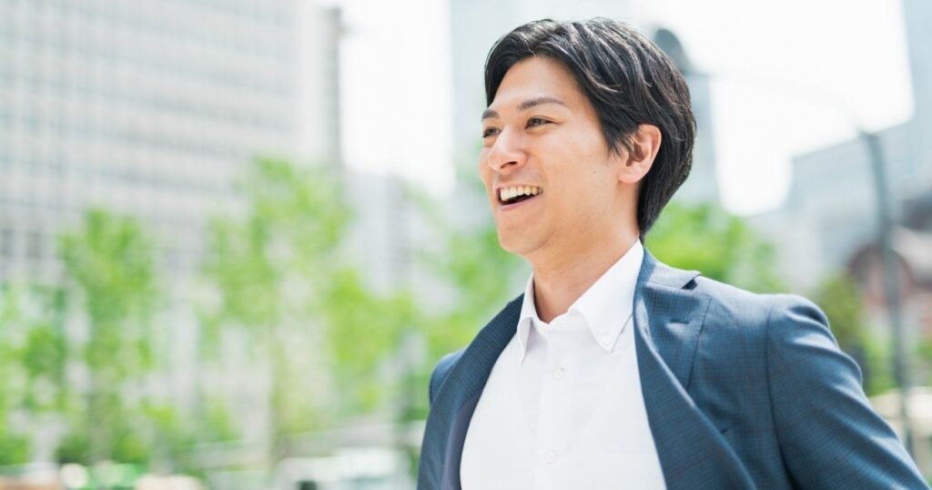 【大喜利】低学歴・安月給なのに、エリート銀行員より裕福な理由