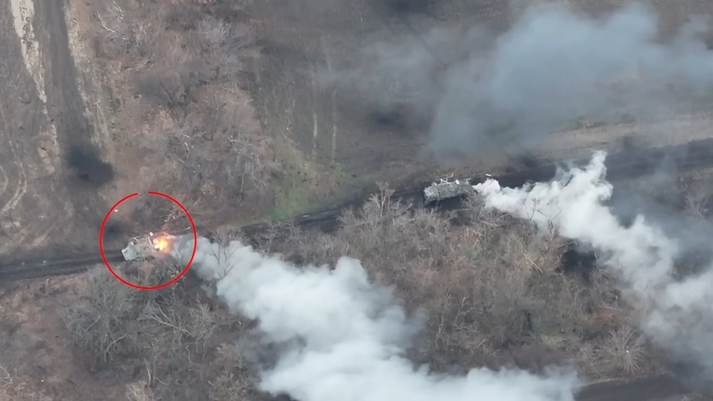 マディアルが発見したロシアの弾薬輸送車が少しずつ解体されていく（素晴らしい爆発音） [414th Strike UAV Brigade "Birds of Madyar", Donbas, January 2025]