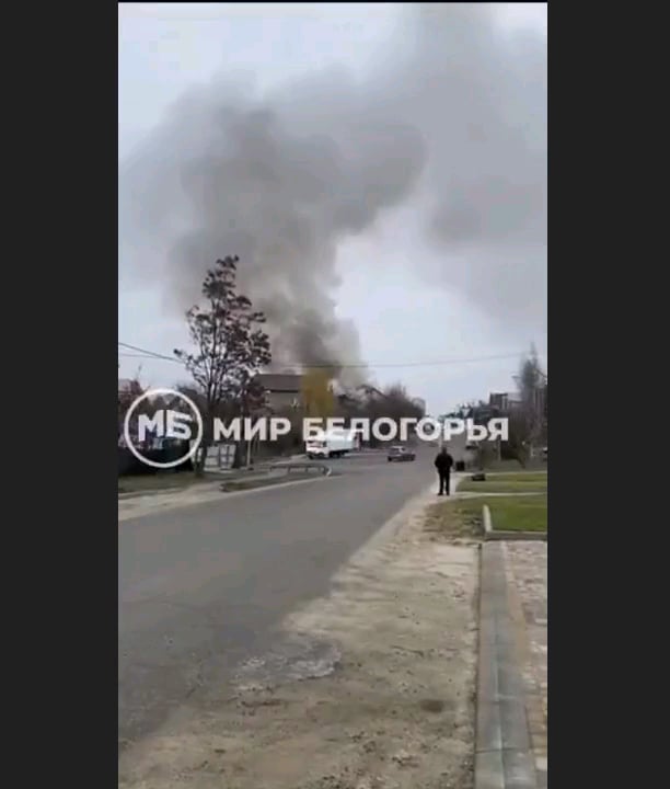 地元住民は、ベルゴロド州（ロシア）で爆発と煙が発生したと報告した。 2025 年 1 月 25 日