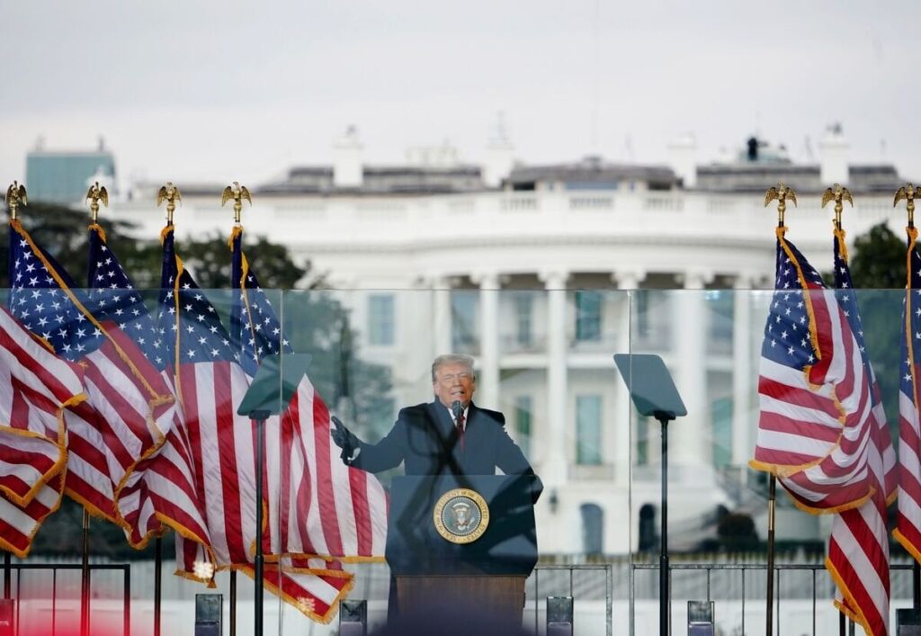 トランプに1月6日の真実をごまかさせないでください