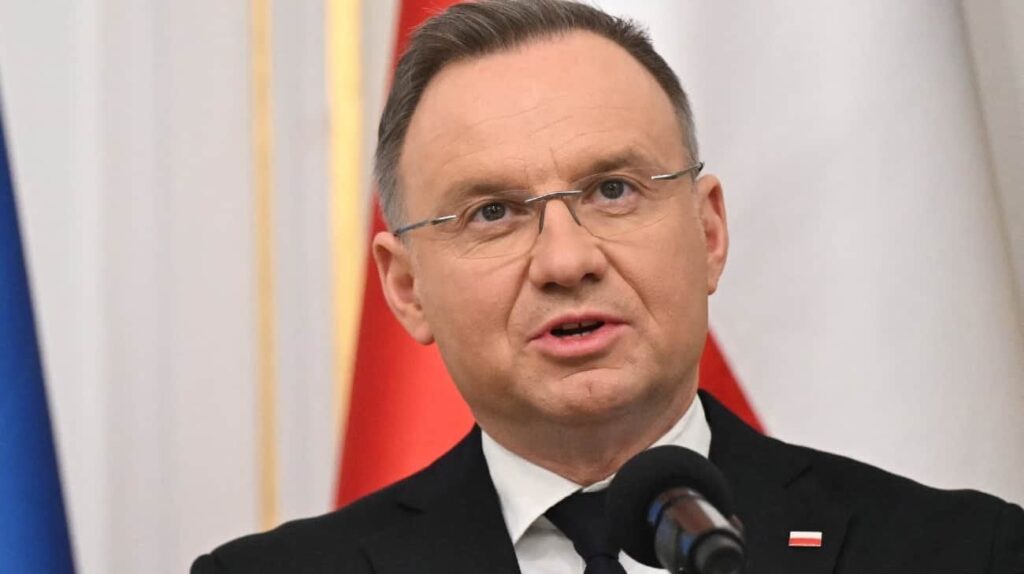ポーランド大統領、プーチン大統領はウクライナとその同盟国に交渉を懇願せざるを得なくなると発言