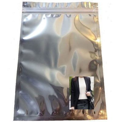 国内のアダルトコンテンツでVisaやMasterが使えなくなっている中、ブルセラを堂々と売っているサイトがあるらしい