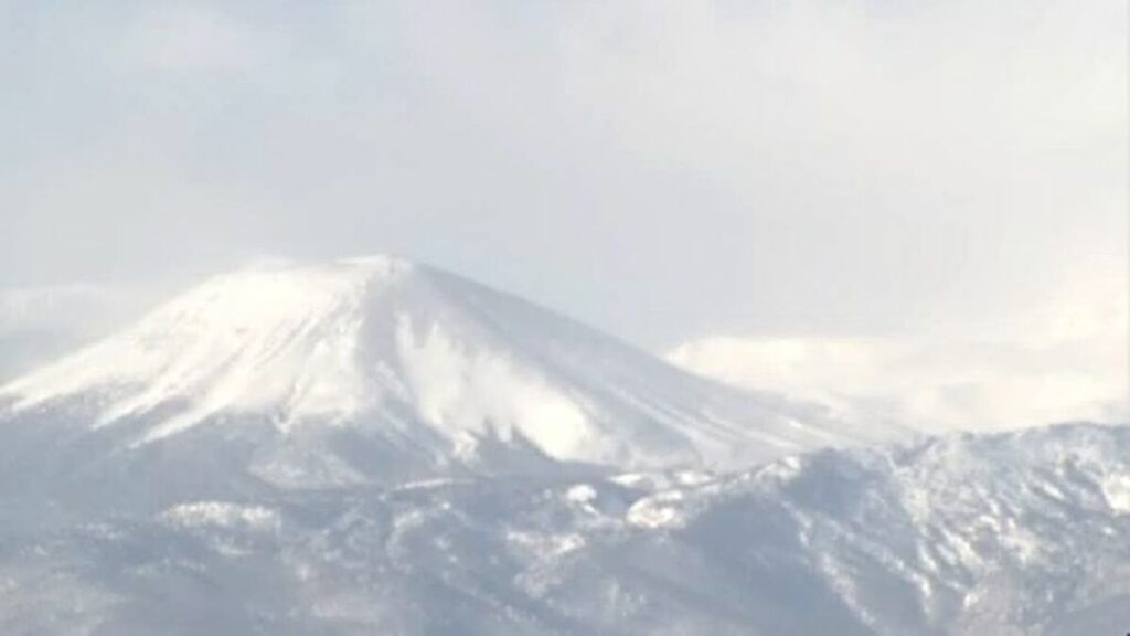 「身動き取れない」年末にバックカントリースキー 吾妻連峰に単独入山 東京の50代男性遭難か 福島