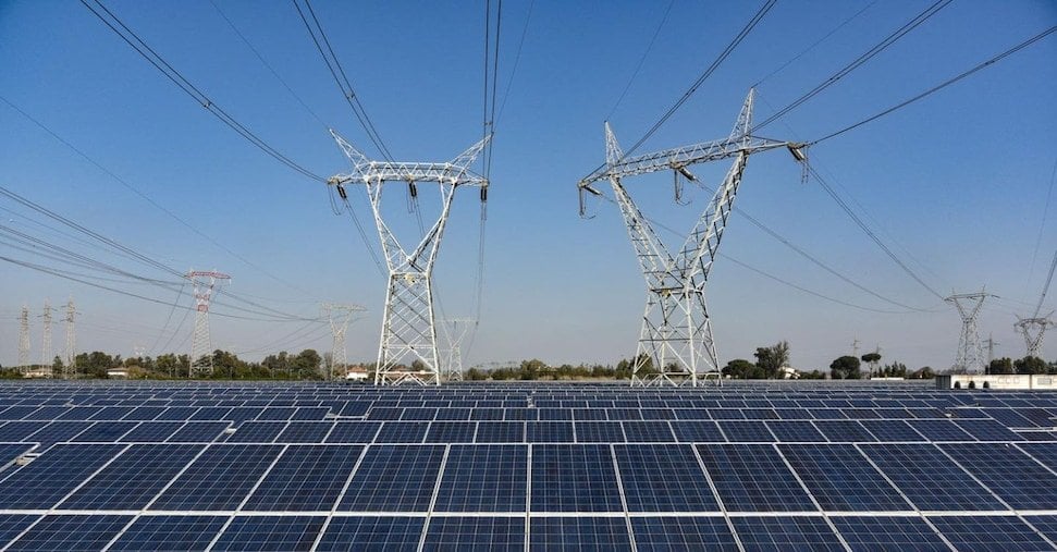 電力消費量はわずかに増加、40%以上が再生可能エネルギーによるもの
