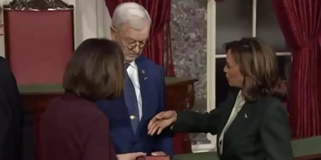 「人種差別主義者」「無階級」共和党上院議員の夫、カマラ・ハリス氏と握手しないある観察者は、「もろさと憎しみが全く情けない形で表れている」と語った。