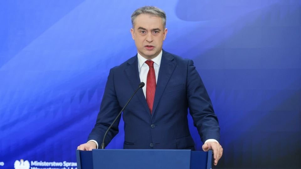 ポーランドの副首相は、ロシアが暗いウェブで選挙のトロルを募集しようとしていると非難している。ロシアは、国内からのキャンペーンに影響を与えることをいとわないポーランド市民を探していた。