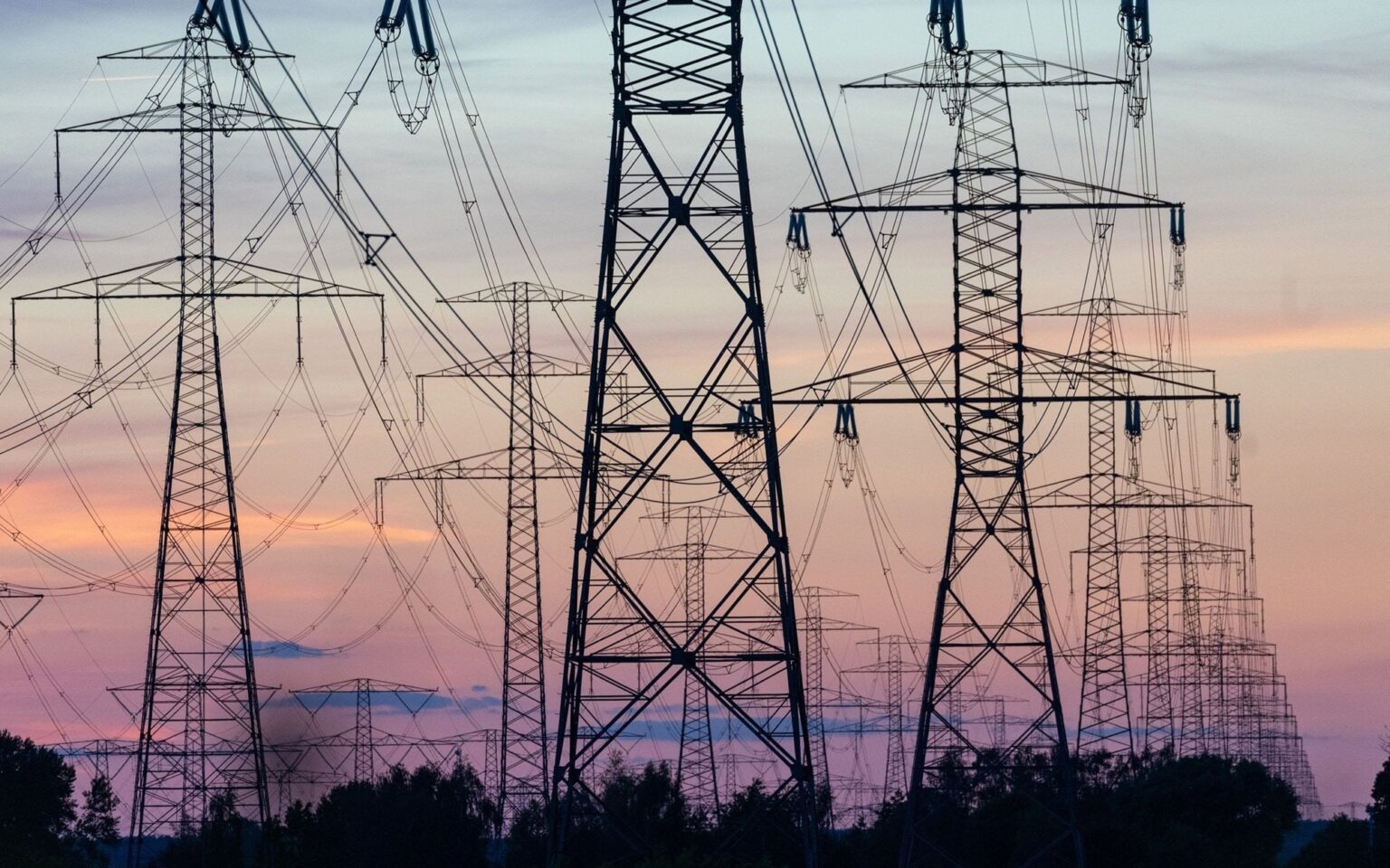 フィコは脅迫するが、スロバキアの送電網運営者は聞く耳を持たず、ウクライナを支持する。 [translated]