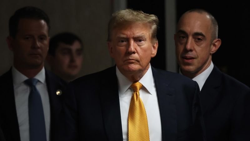 最高裁判所、5対4の判決でドナルド・トランプ氏に口止め料訴訟で金曜日有罪判決の可能性があると発表