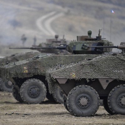 NATOの支出の増加は、ウクライナ、そしておそらく米国の軍メーカーに役立つ可能性があります。伝えられるところによると、バイデン、トランプチームは、NATOのヨーロッパのメンバーがウクライナのために米国の武器を購入する取り決めについて議論したと伝えられています。