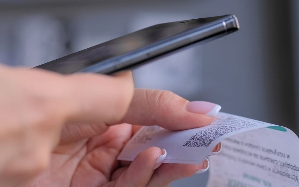 行き詰まっているのは… e-appodixi – 1 日あたり 200 件を超える苦情 | Moneyreview.gr
