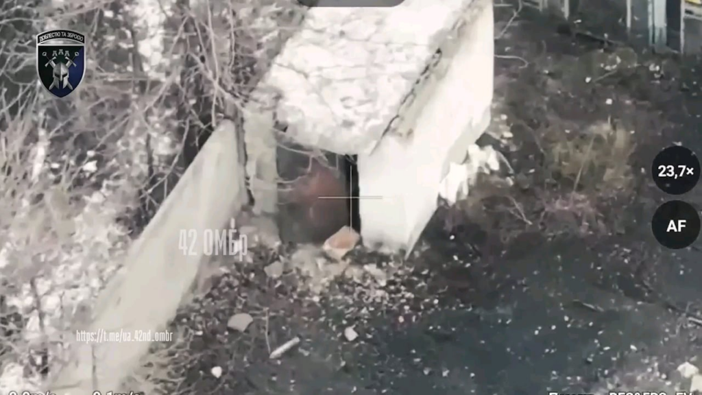 最初、ロシアの兵士は不死であるように見えました。しかし、第 42 機械化旅団のドローン操縦者は諦めませんでした。トレツク方向。 2025年1月