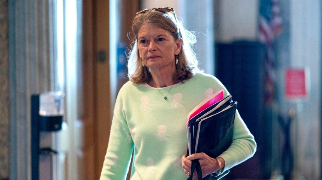 リサ・マーカウスキー、ピート・ヘグセスに反対票を投じると発表