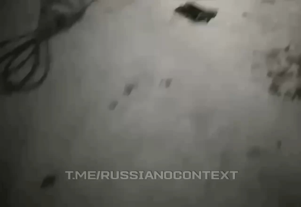 ロシア兵士、自国の民間車両が戦闘にあまり適していないことと、ウクライナのFPVドローン攻撃で同じ車両で2人が負傷したことについて不満を漏らす