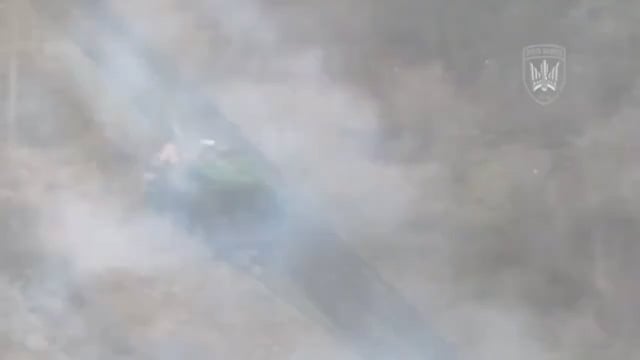 自走砲設置2S23「Nona-SVK」によるFPVドローンの破壊。ドネツク地方のどこか。