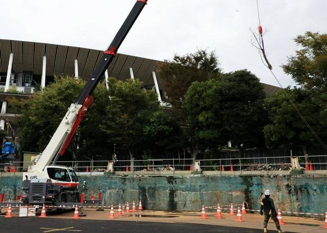 神宮外苑の再開発、新宿区道の廃止協定「違法」　区民が住民監査請求（朝日新聞デジタル） - Yahoo!ニュース